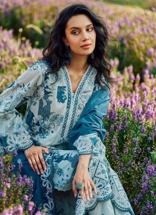 Noor-e-Aasmaan – Embroidered Floral Elegance